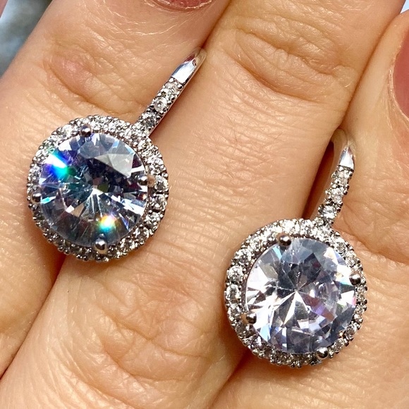 NEW Sterling Silver Diamond Earrings - Picture 6 of 6